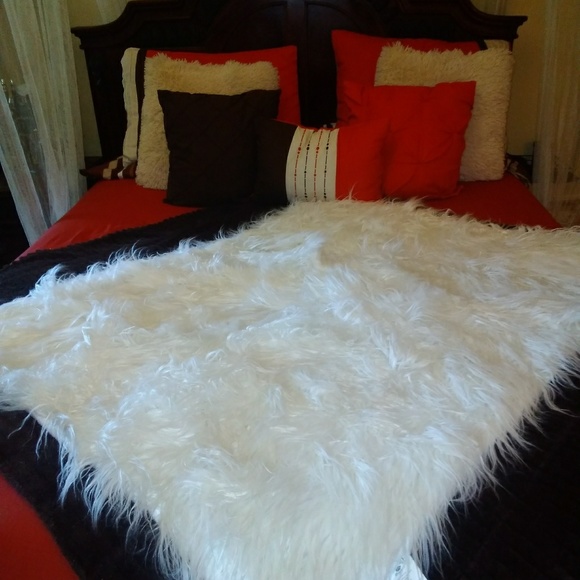 Meet your Posher, - Picture 5 of 17